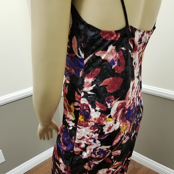 Gorgeous crushed velvet slip dress Plus size- New! - Picture 6 of 7